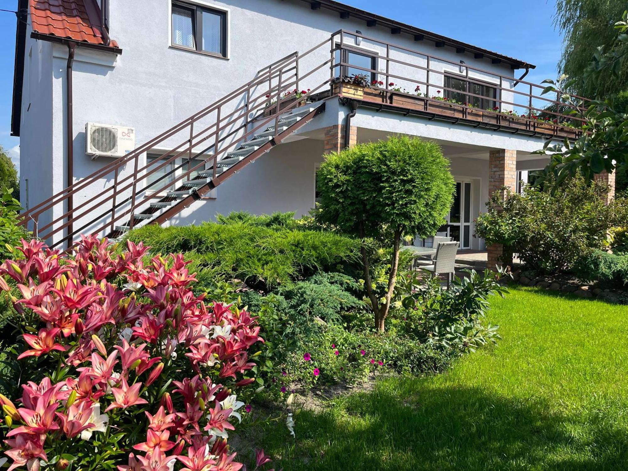 Sloneczny Wodnik Apartment Braniewo Exterior photo