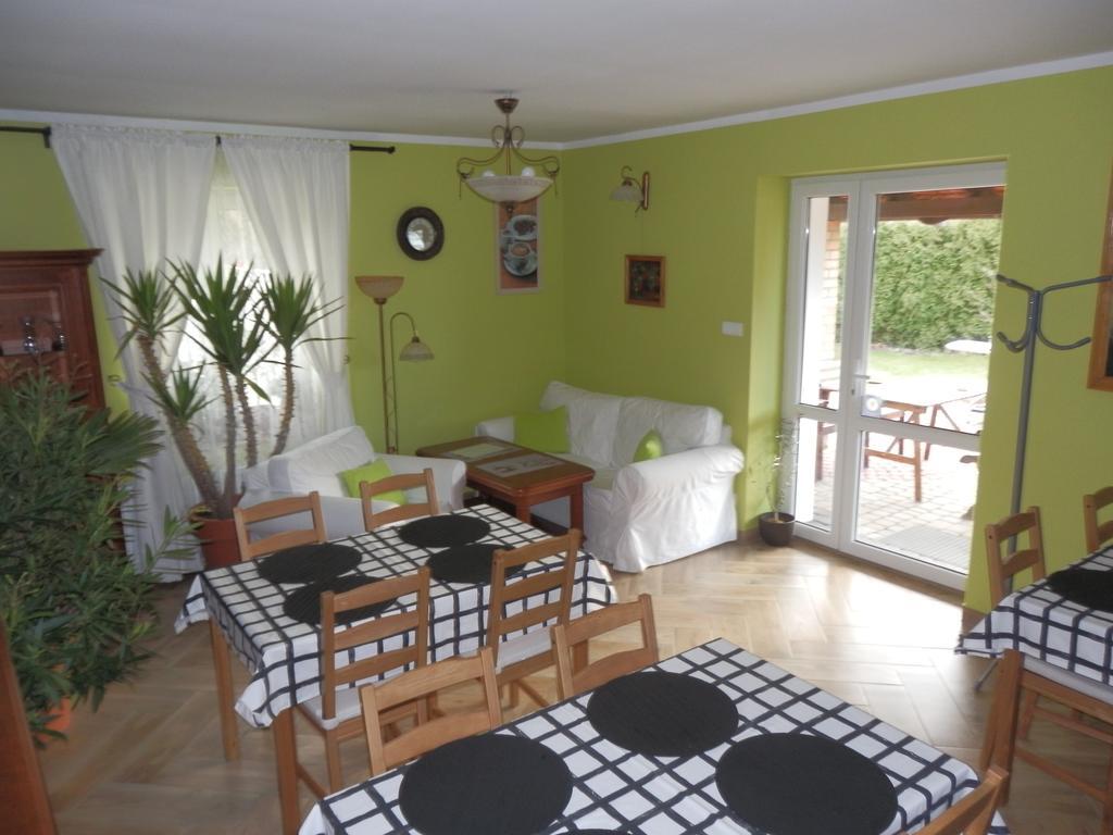 Sloneczny Wodnik Apartment Braniewo Exterior photo